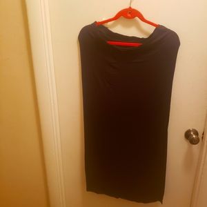 Black long stretch skirt